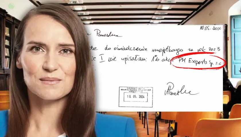 Agnieszka Pomaska na tle biblioteki i sali wykładowej. Obok niej dokument z jej podpisem i informacją o pochodzeniu akcji PH Experts sp. z o.o.